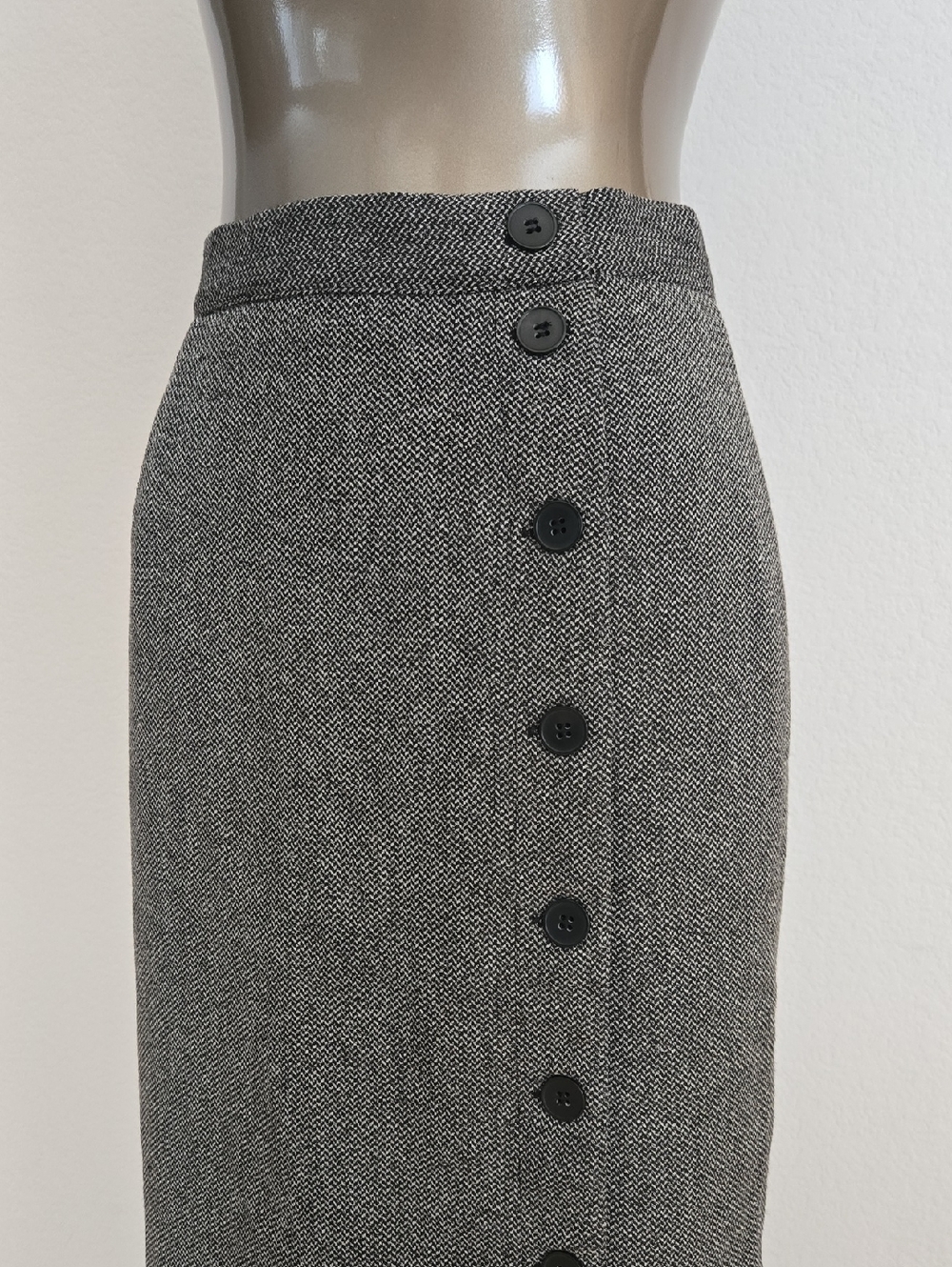 H&M Black and Gray Herringbone Button-Front Pencil Skirt
